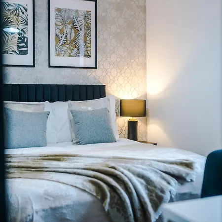 Boutique Gem Apartment *