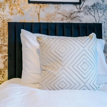 Boutique Leeds Gem Apartment *